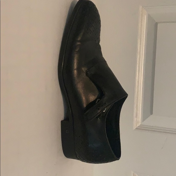 Luis vuitton mens shoes lightly used main image 5